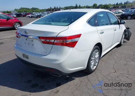 2015 Toyota Avalon Xle z USA, uszkodzony, nr VIN 4T1BK1EB3FU142293